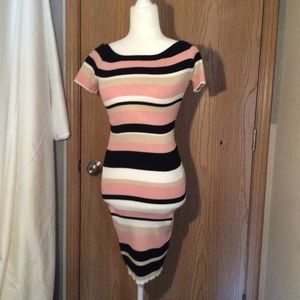 NWT short sleeve sweater dress